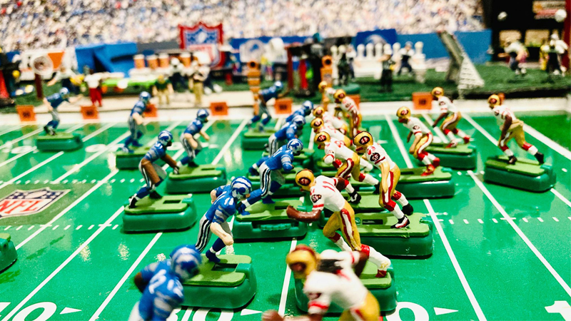 Art of the Buzz - The Art of Electric Football
