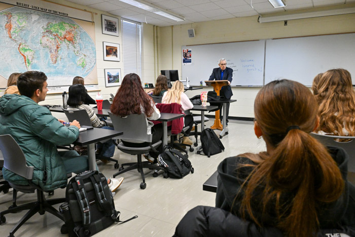 Former U.S. Representative Bob Clement speaks to a Tennessee history class taught by Emily Senefeld, Columbia State instructor of history. 