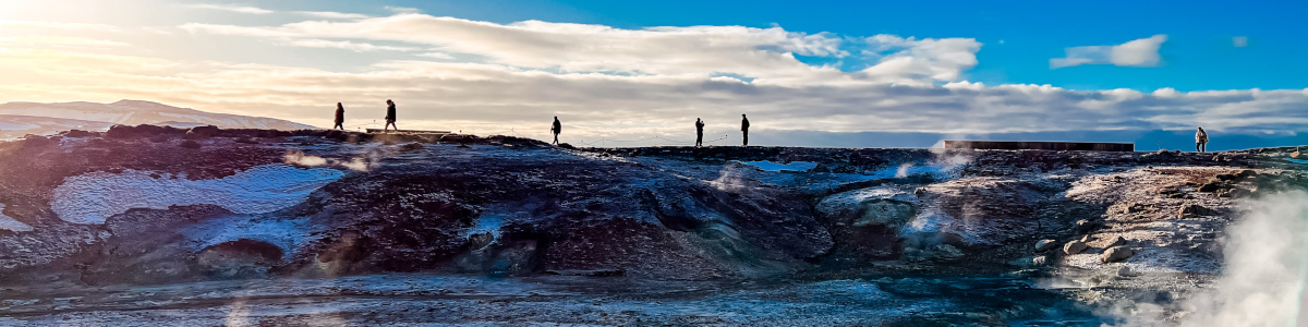 Group of students in Iceland