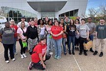 Group of people in front of Park of America